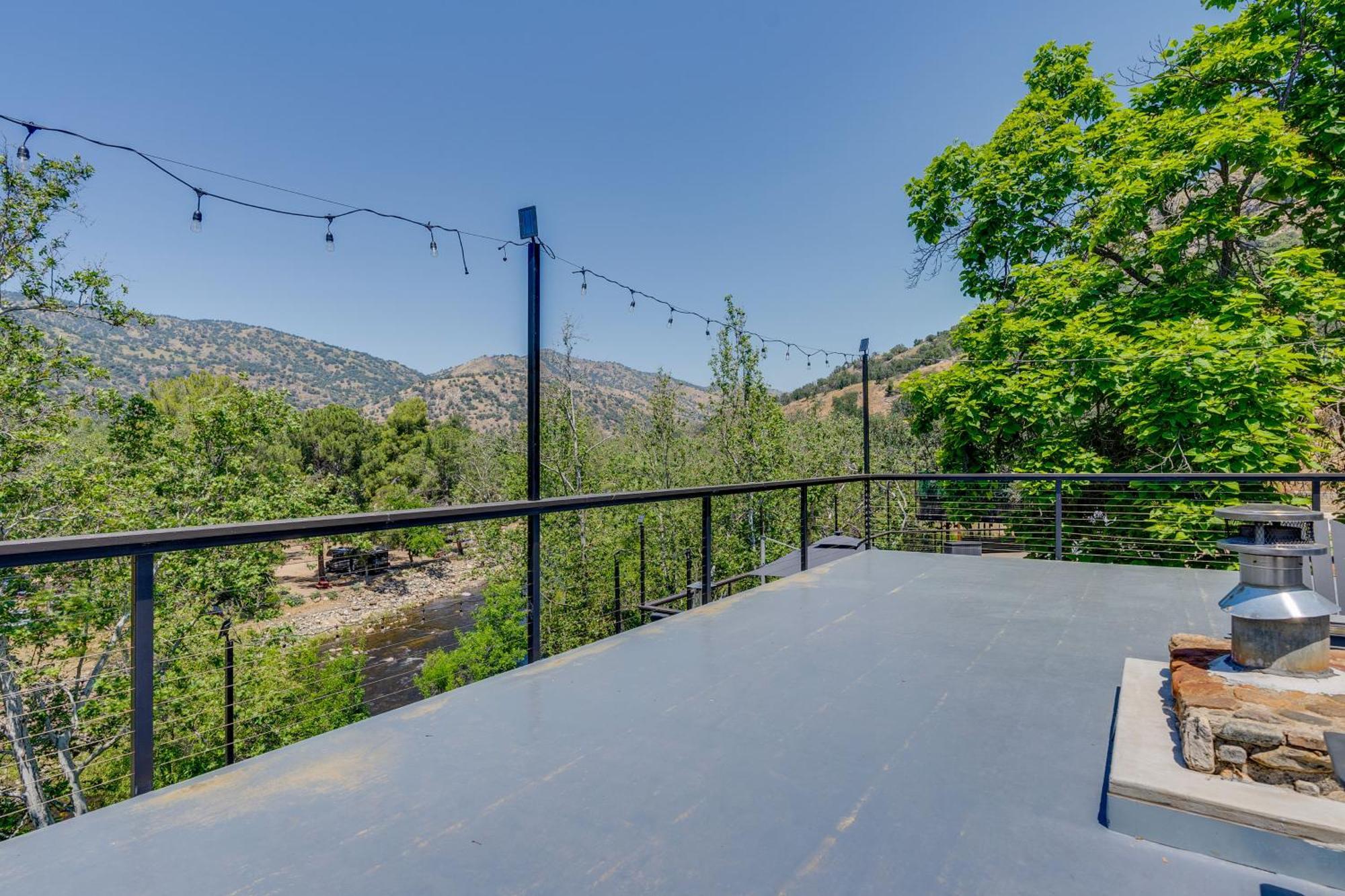 Updated Three Rivers Vacation Rental With Gas Grill エクステリア 写真